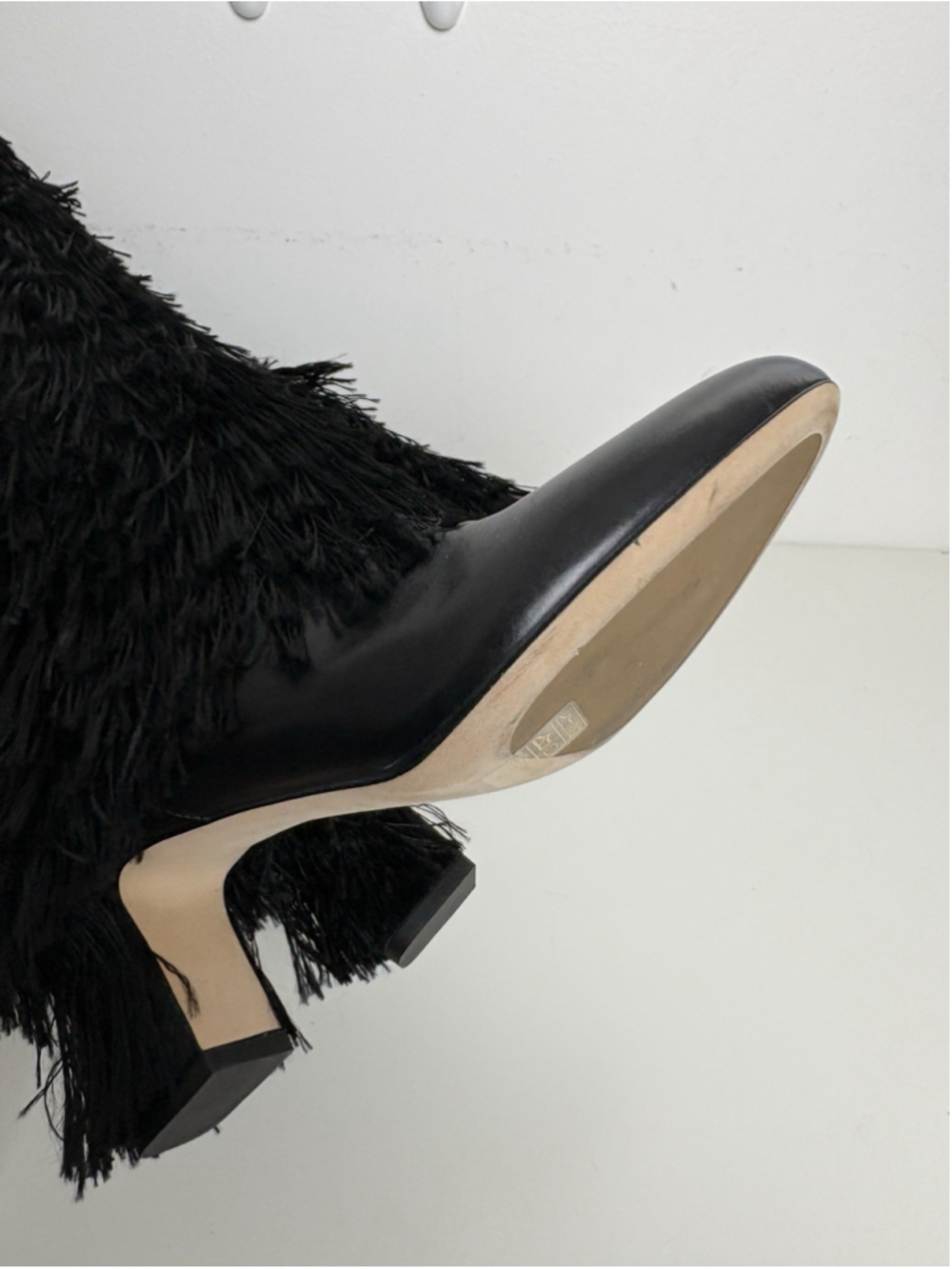 Jimmy Choo Knee High Boots Black Leather Size 37 Magalie Fringe - Picture 16 of 16